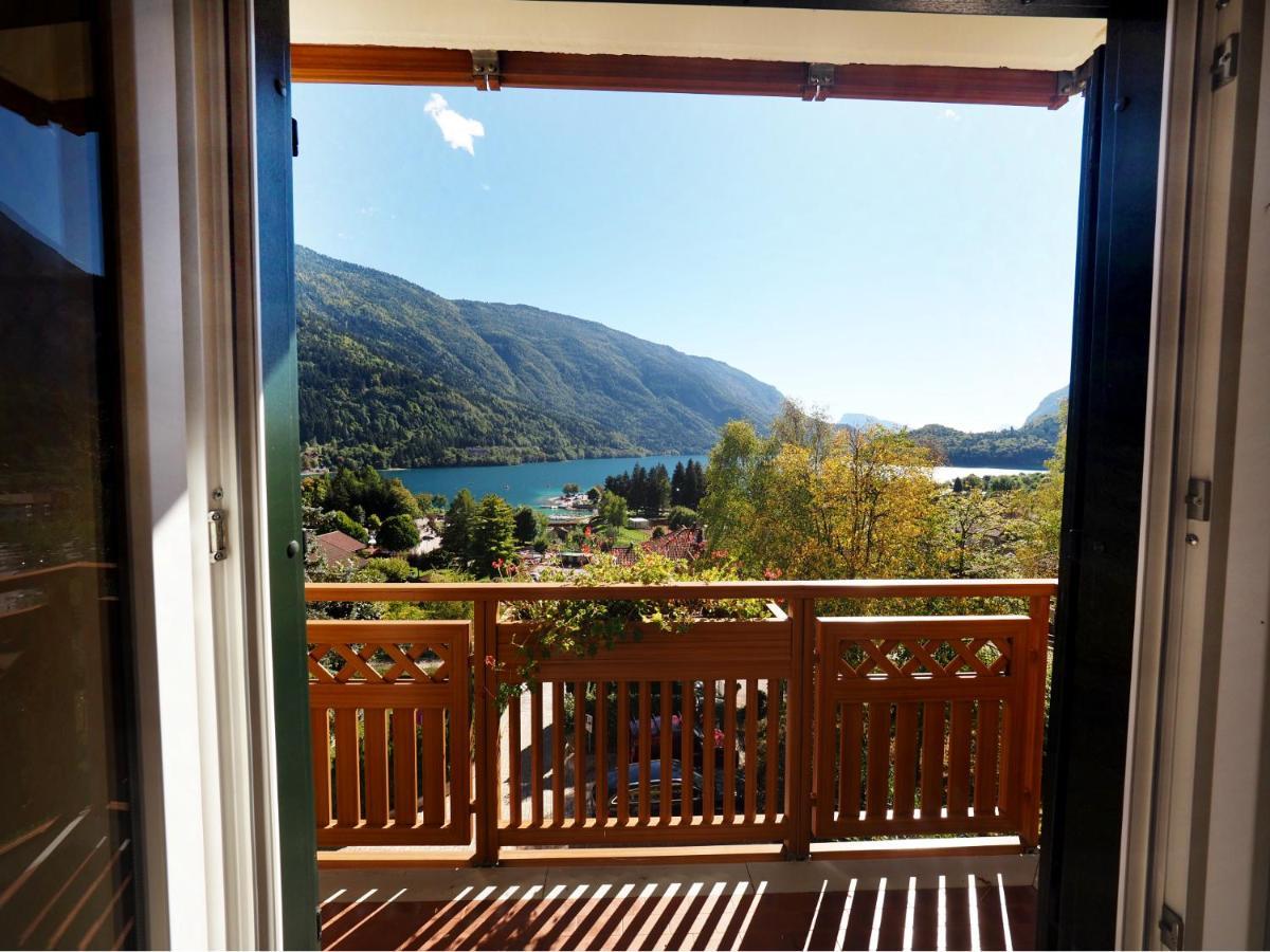 Hotel Europa Molveno Bagian luar foto